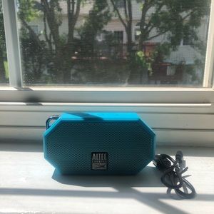 ALTEC Lansing Mini Speaker (Waterproof)